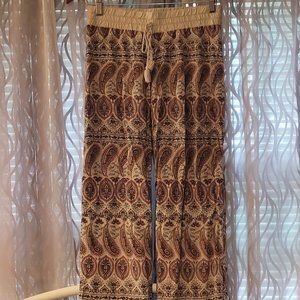 Boho style wide leg pull up pants